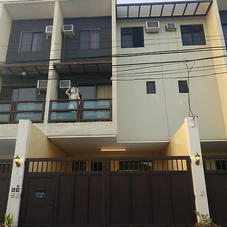 Skylab Guesthouse Paranaque City 外观 照片