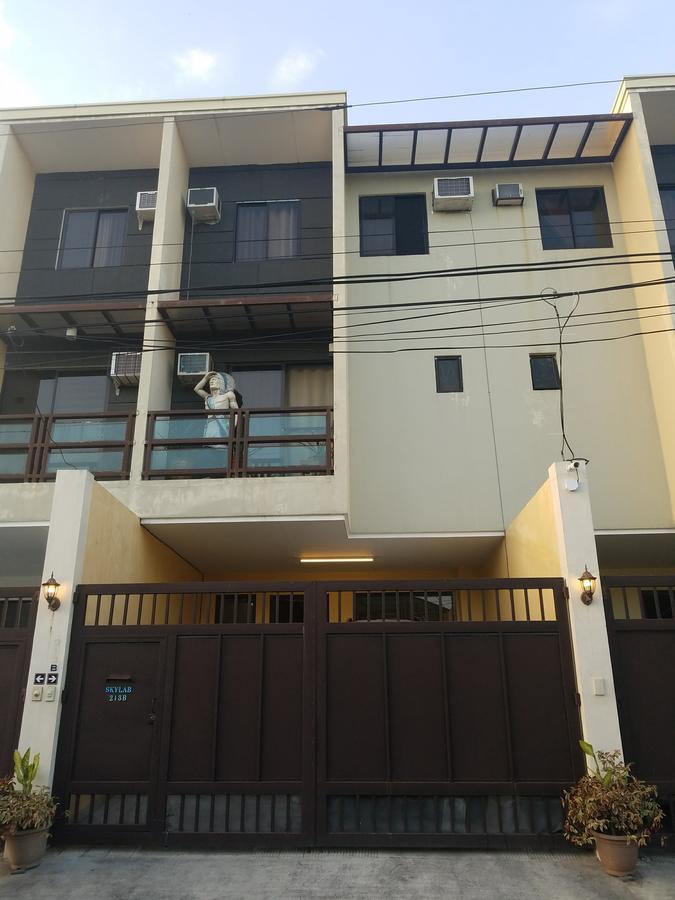 Skylab Guesthouse Paranaque City 外观 照片