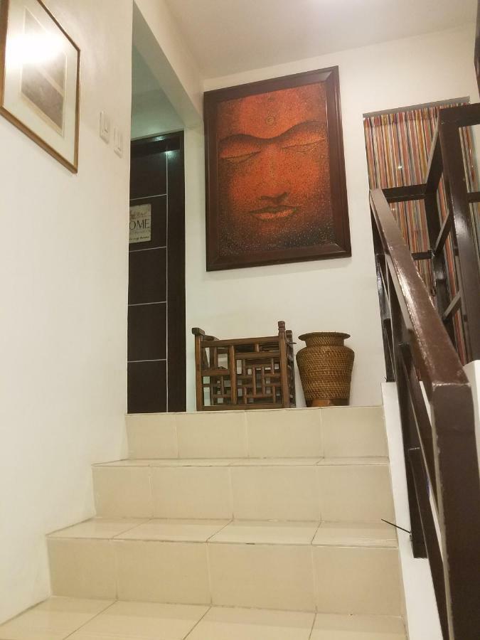 Skylab Guesthouse Paranaque City 外观 照片