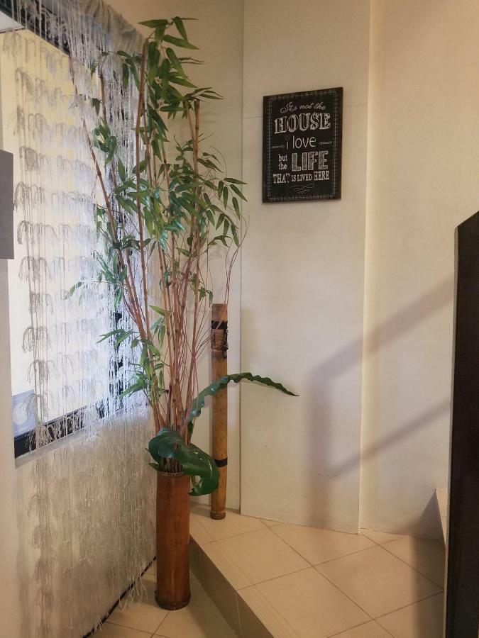 Skylab Guesthouse Paranaque City 外观 照片